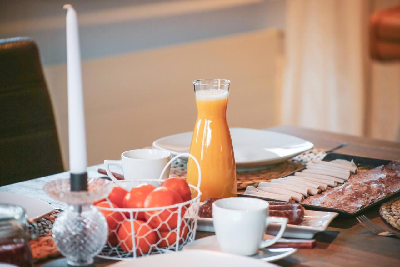 Hotel Restaurant Buerchnerhof Bürchen エクステリア 写真