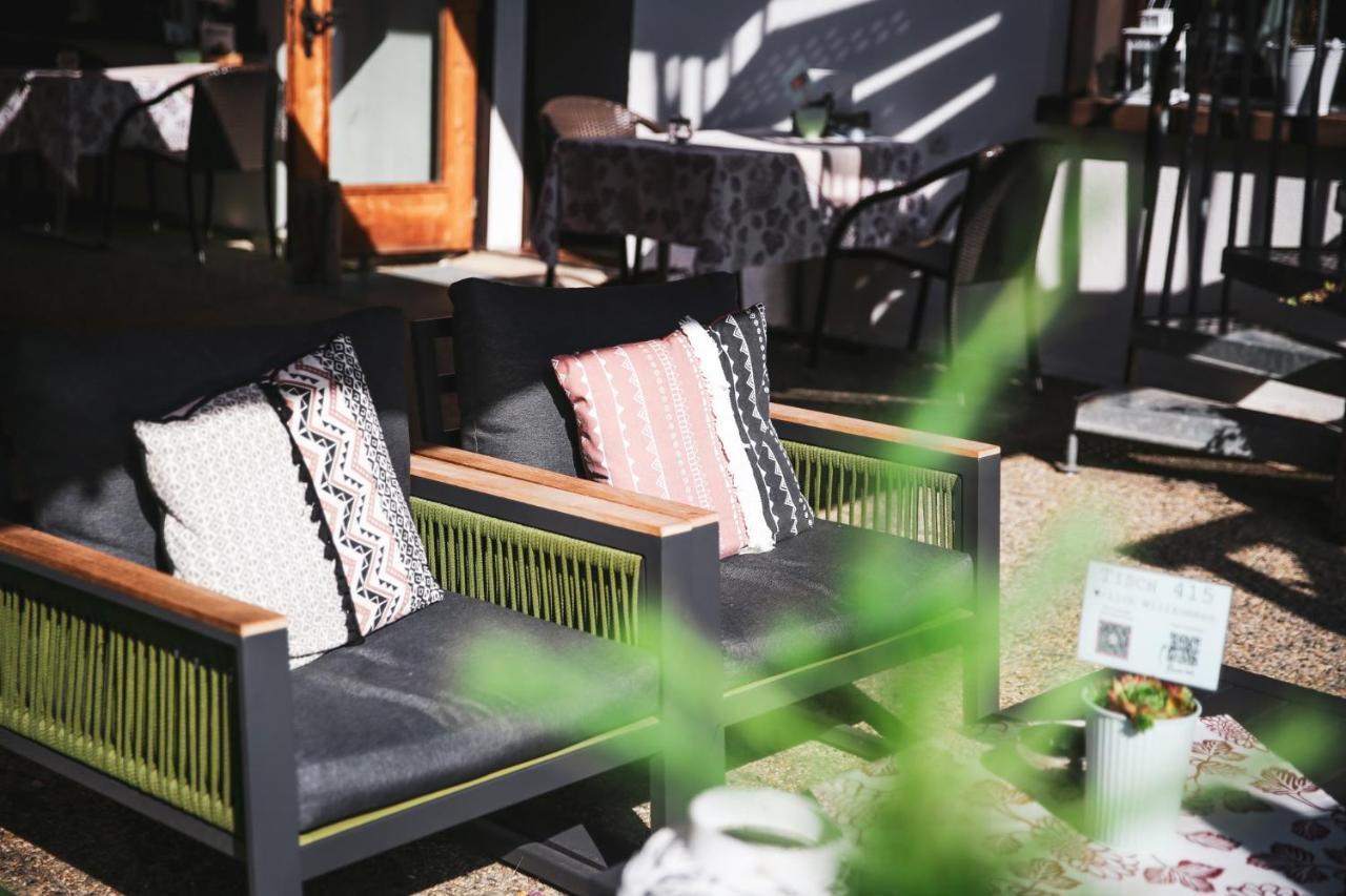 Hotel Restaurant Buerchnerhof Bürchen エクステリア 写真
