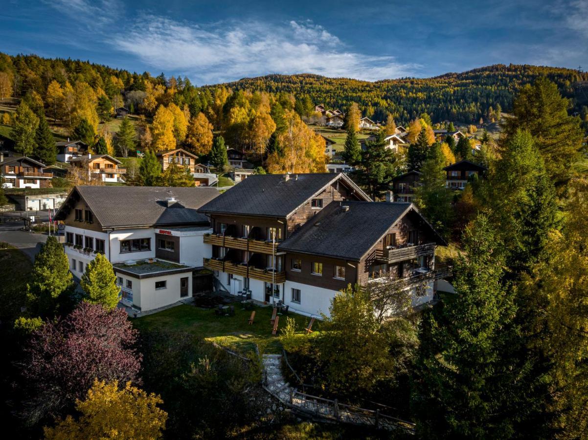 Hotel Restaurant Buerchnerhof Bürchen エクステリア 写真